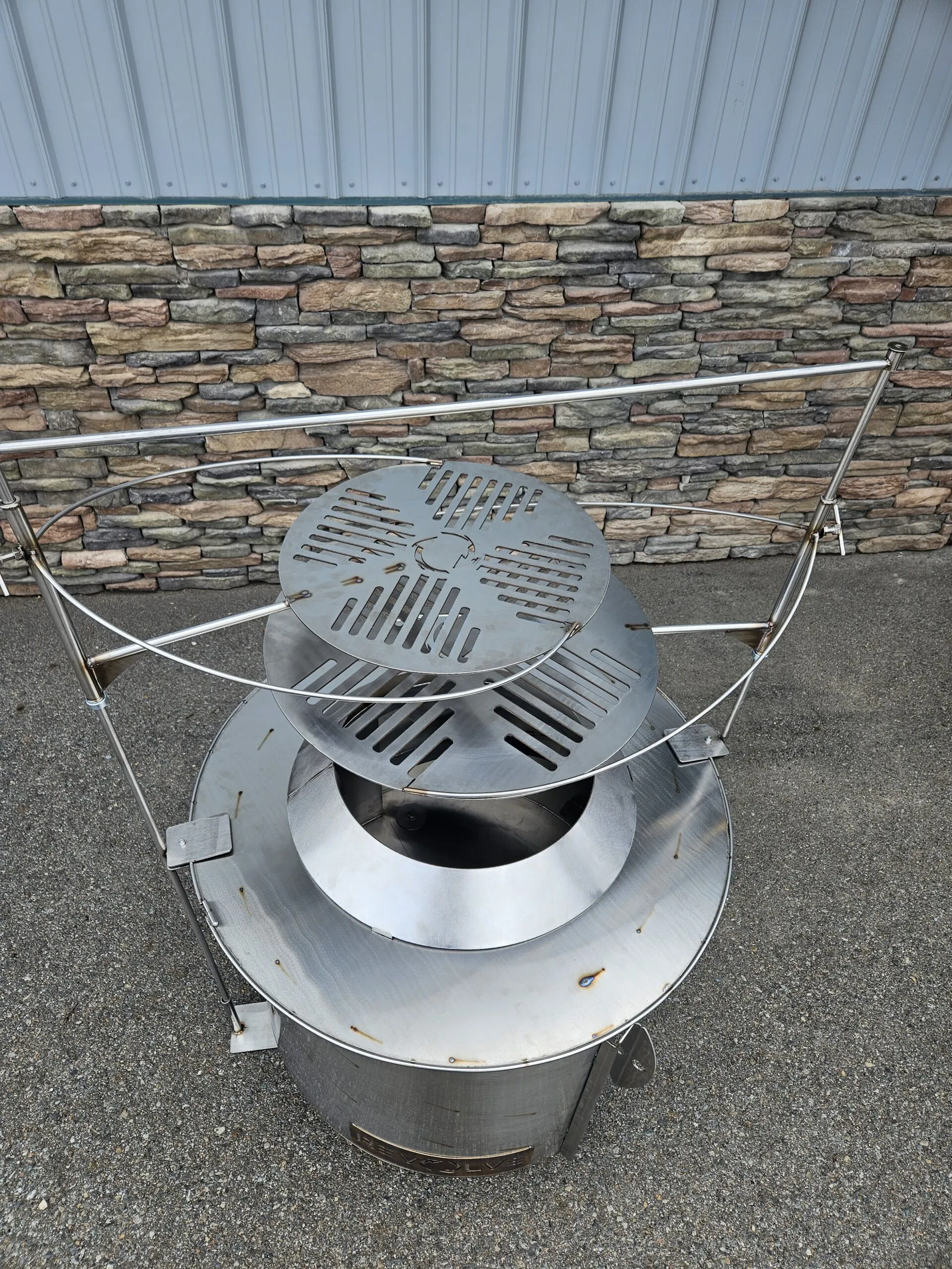 Revolve 36" SS Fire Pit - Image 2